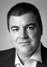 potrait Prof. Sir Konstantin Novoselov